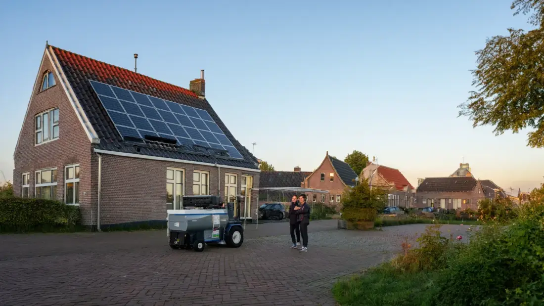 Aggregaat omvormer koppelen: spanning, fase en